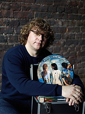 VinylForAll: Как коллекция пластинок превратилась в магазин