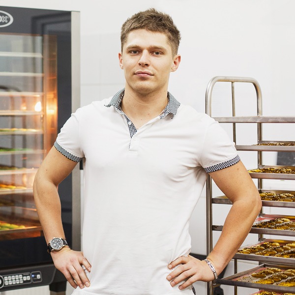 Как студент заработал на необычных шоколадках